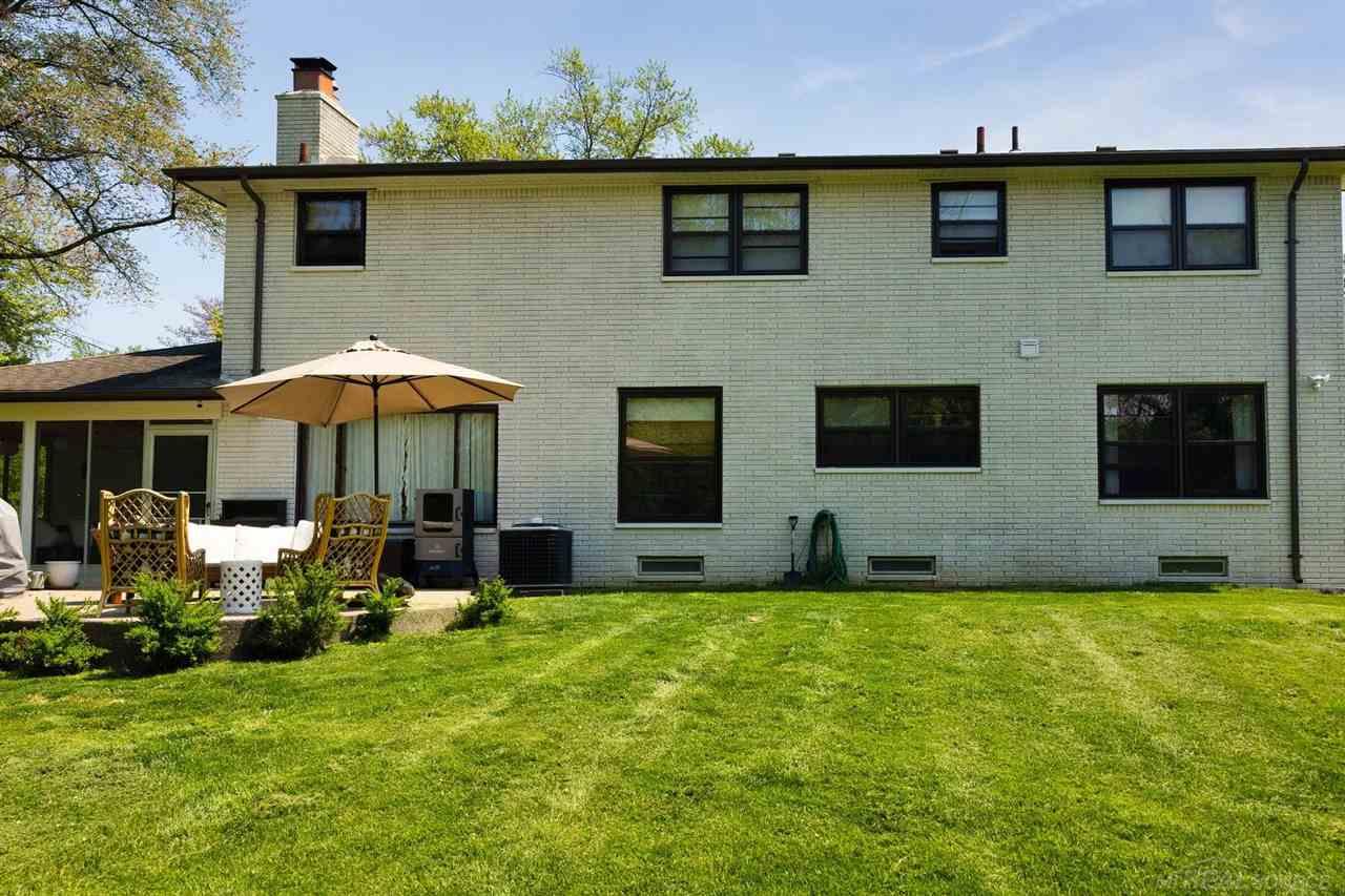 19800 Beverly Road Beverly Hills, MI 48025 - Photo 2 of 41