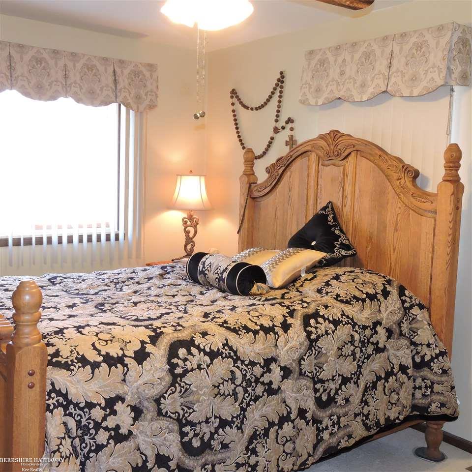 5800 Hess Road Vassar, MI 48768 - Photo 17 of 45 Master Bedroom