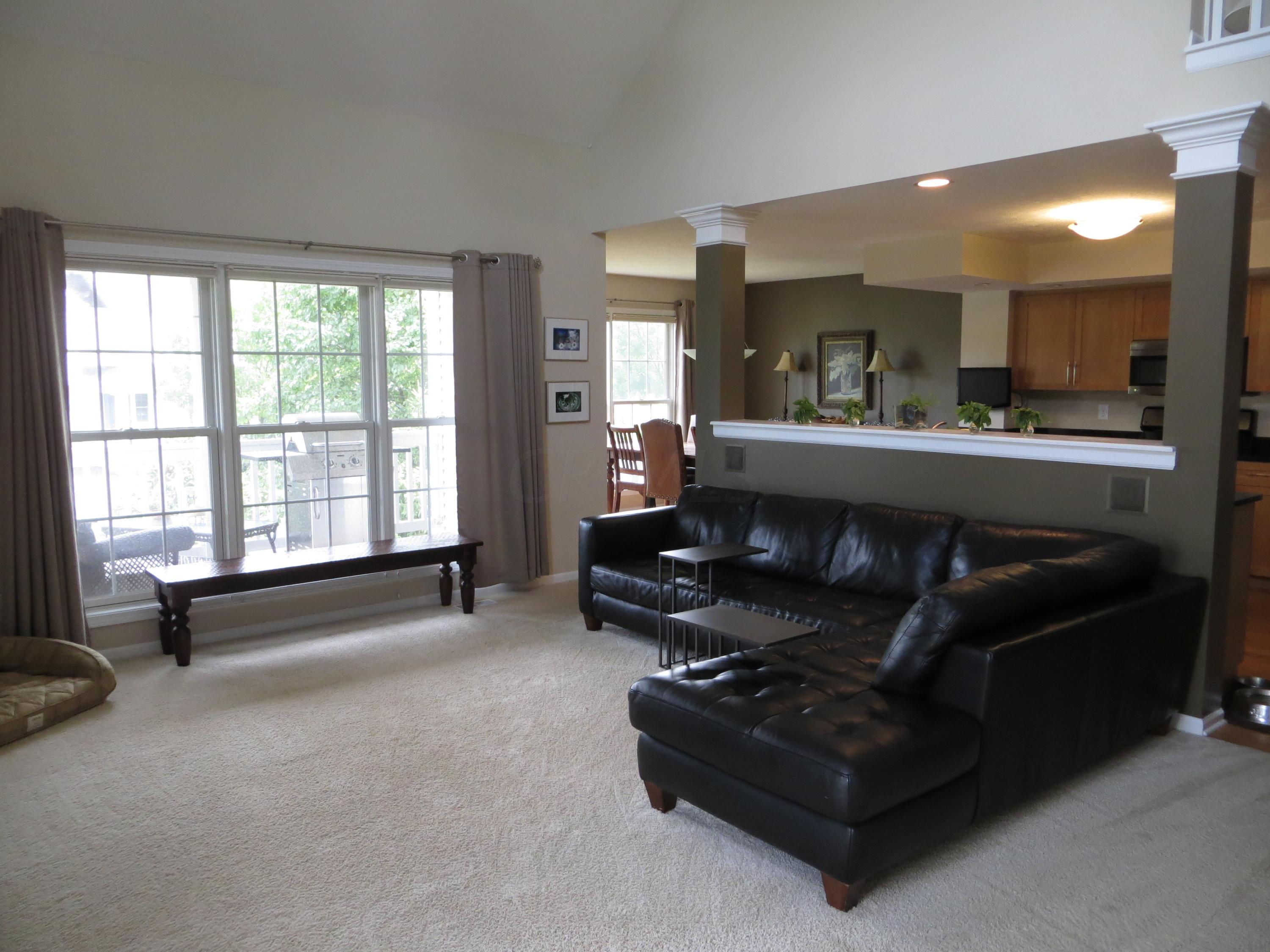 1222 Shagbark Road Columbus, OH 43230 - Photo 13 of 53
