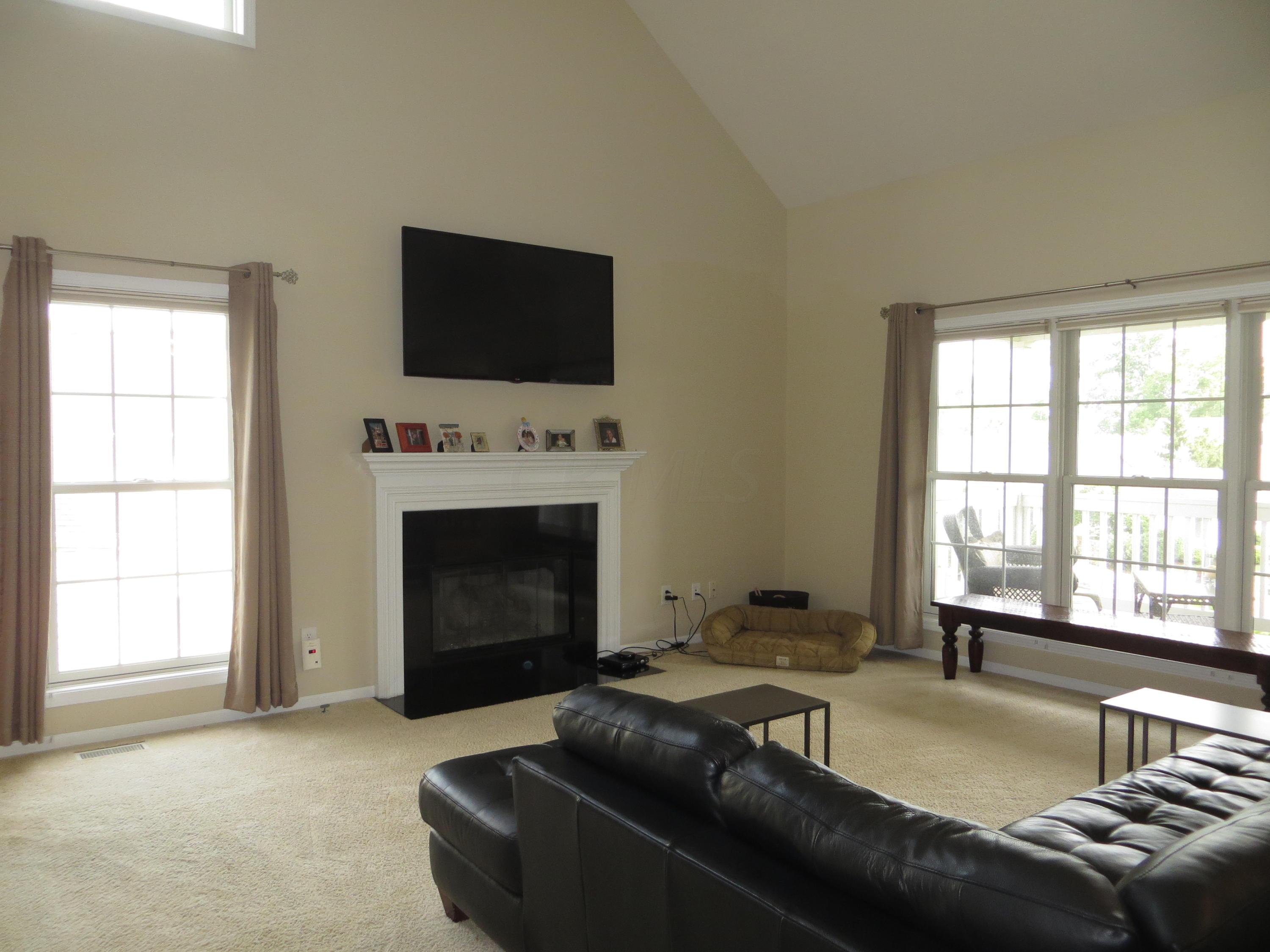 1222 Shagbark Road Columbus, OH 43230 - Photo 14 of 53