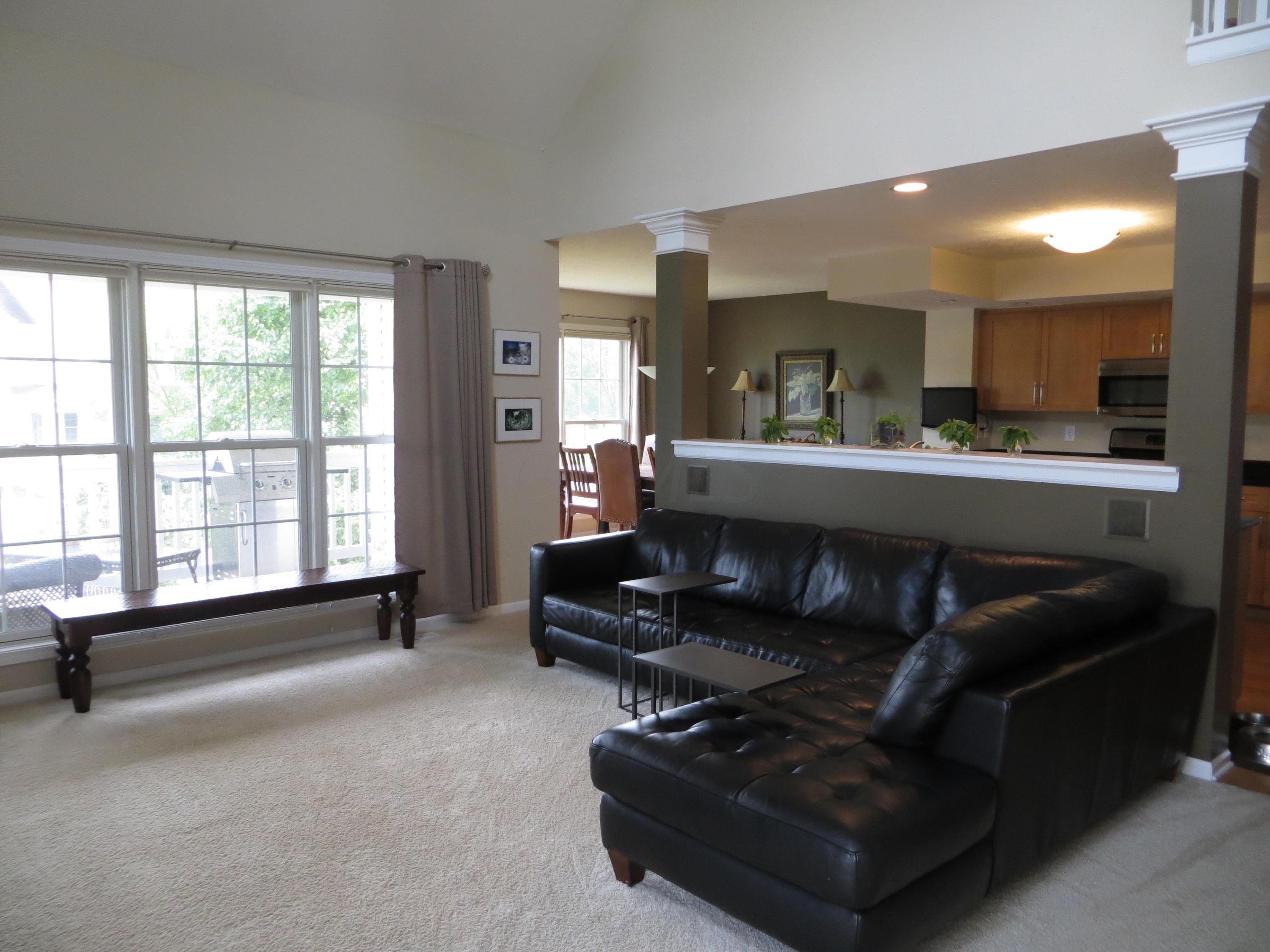1222 Shagbark Road Columbus, OH 43230 - Photo 15 of 53