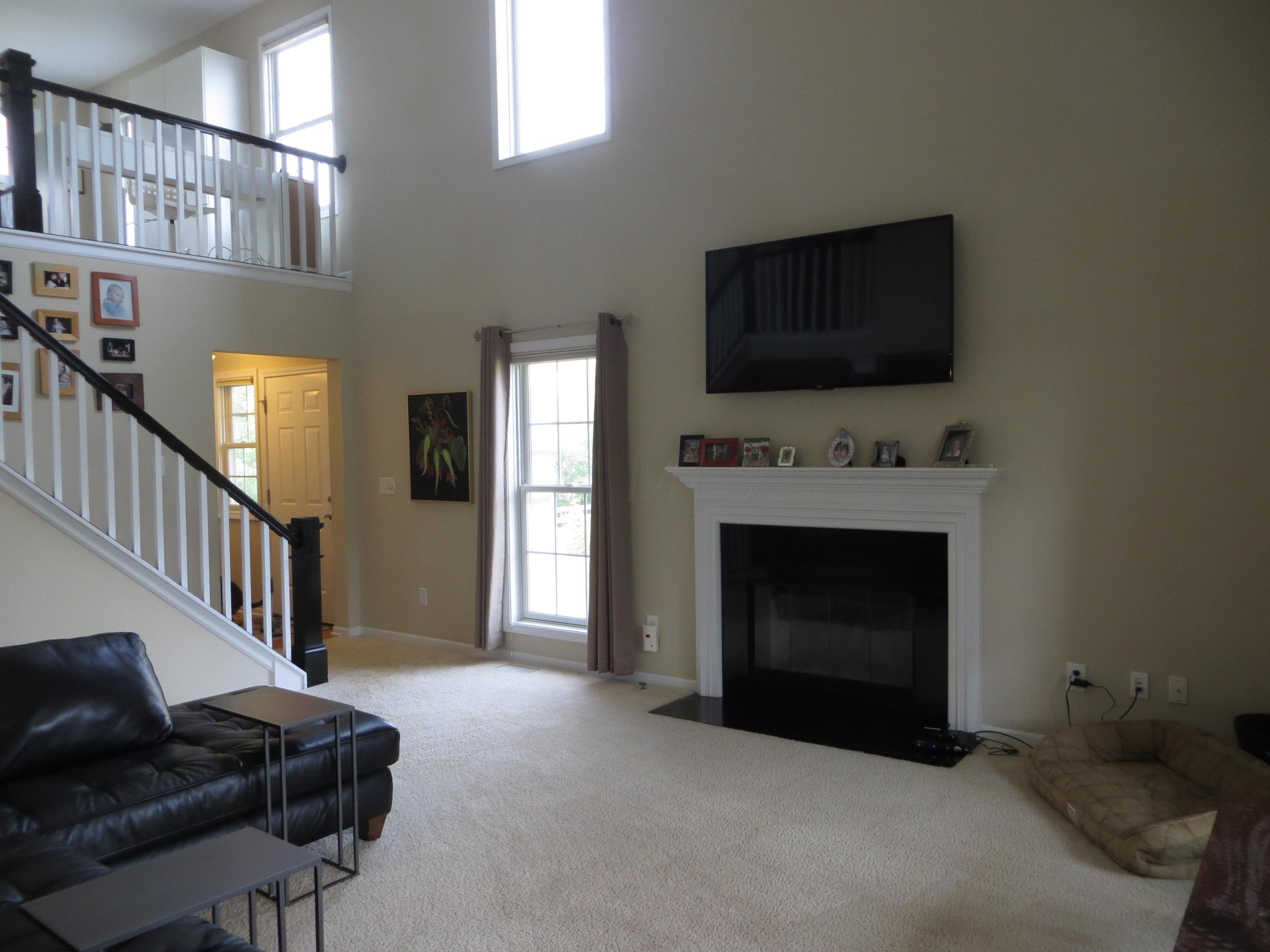 1222 Shagbark Road Columbus, OH 43230 - Photo 17 of 53