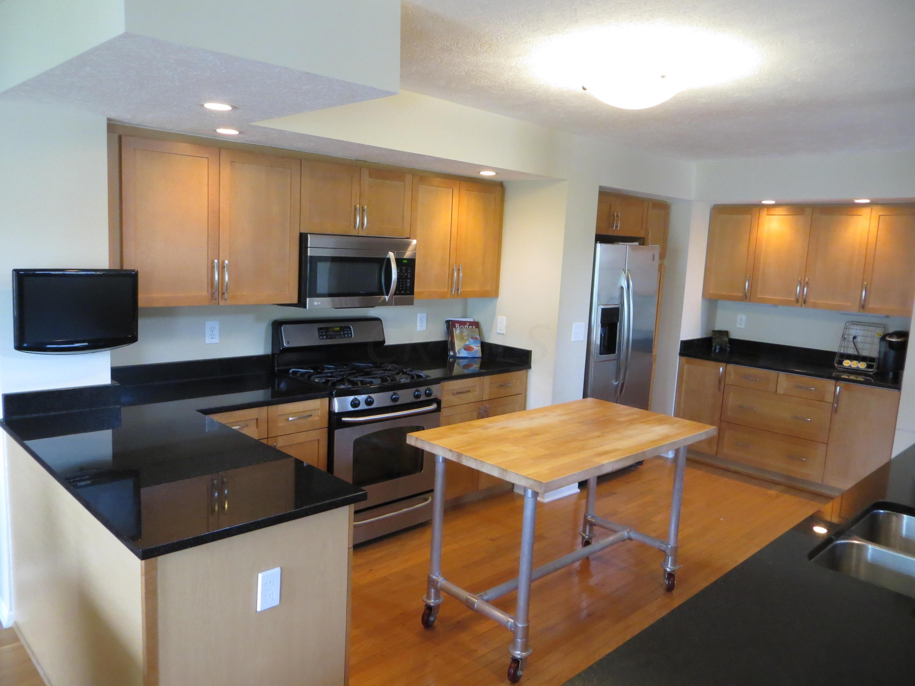 1222 Shagbark Road Columbus, OH 43230 - Photo 28 of 53
