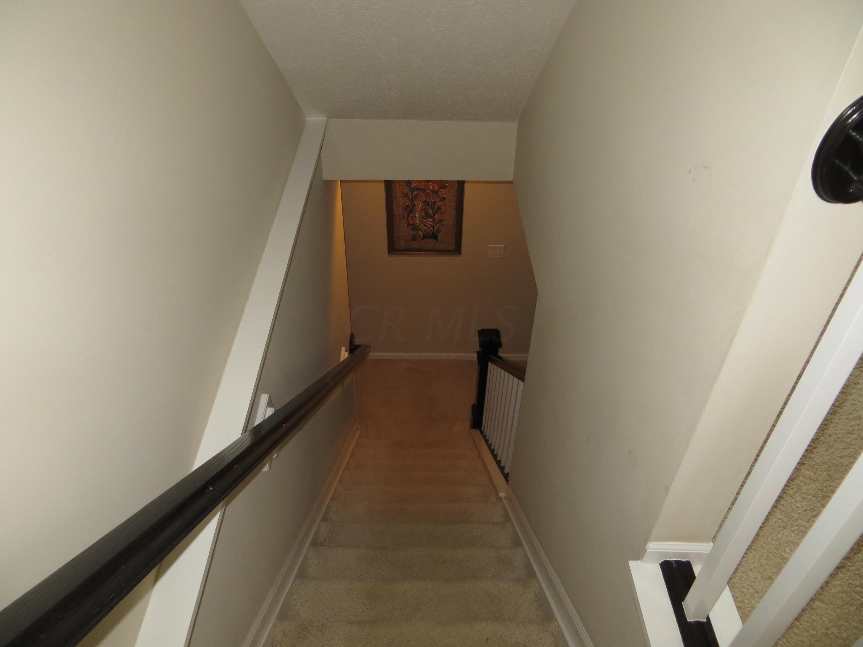 1222 Shagbark Road Columbus, OH 43230 - Photo 31 of 53