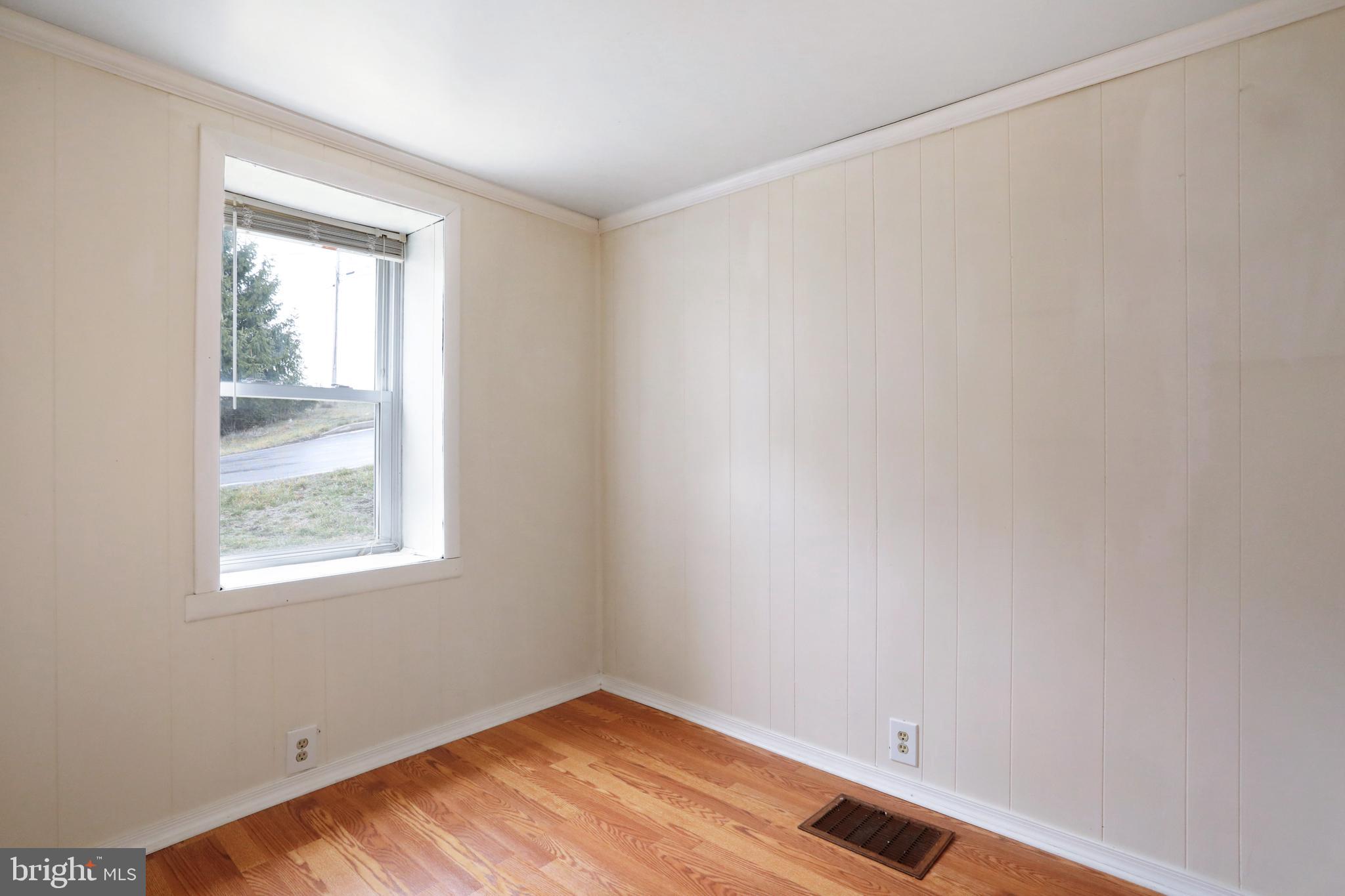 14205 National Pike Clear Spring, MD 21722 - Photo 13 of 32