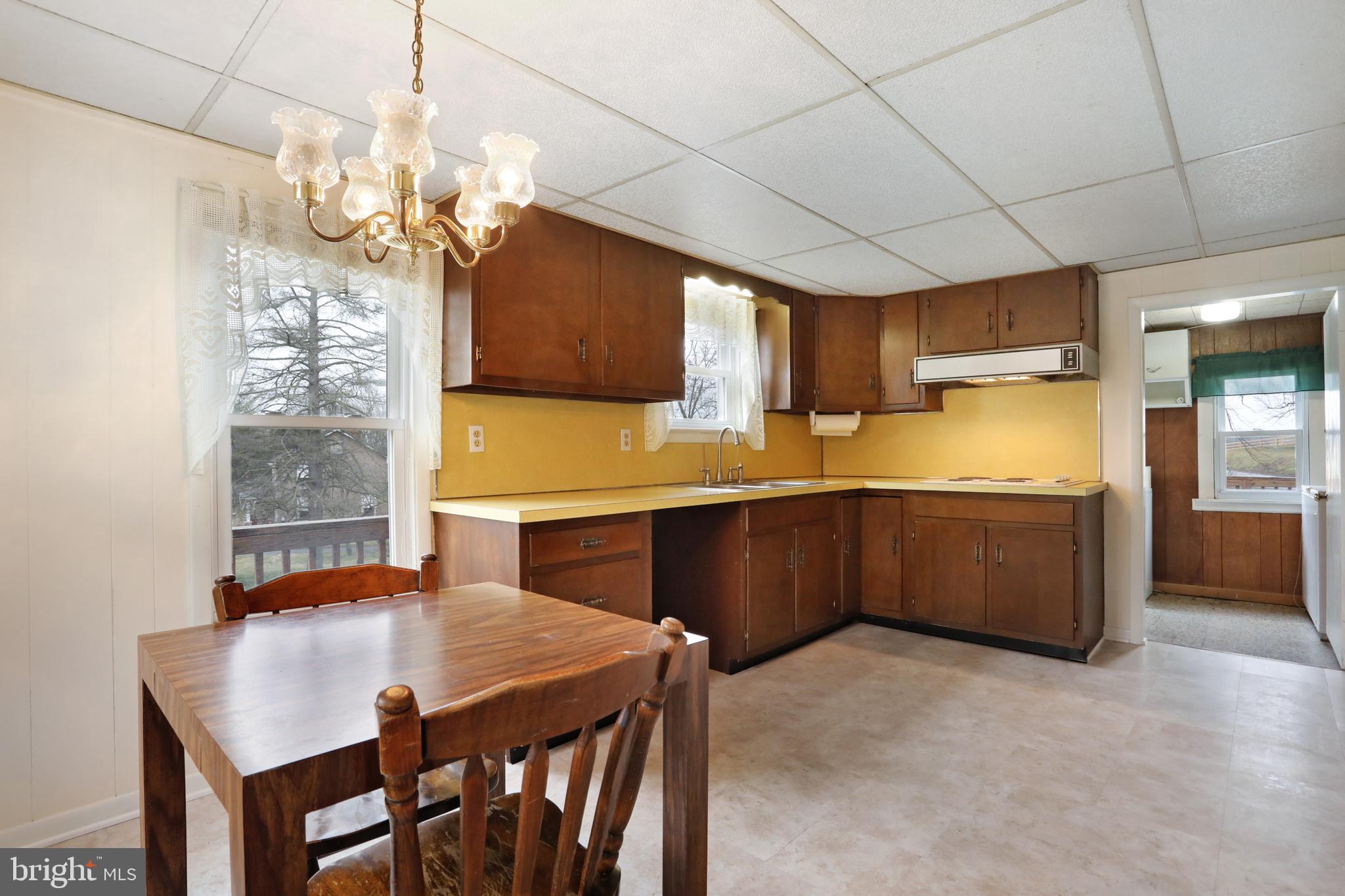 14205 National Pike Clear Spring, MD 21722 - Photo 3 of 32