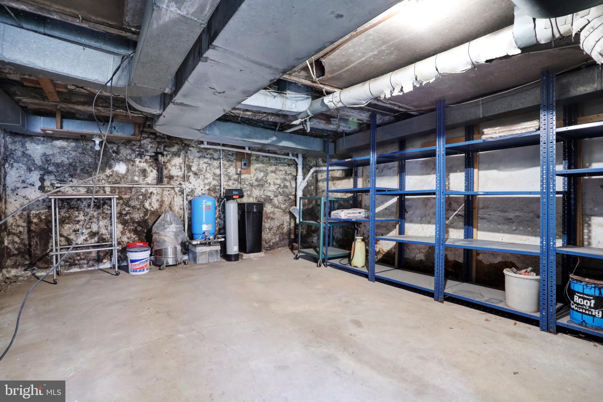 14205 National Pike Clear Spring, MD 21722 - Photo 22 of 32