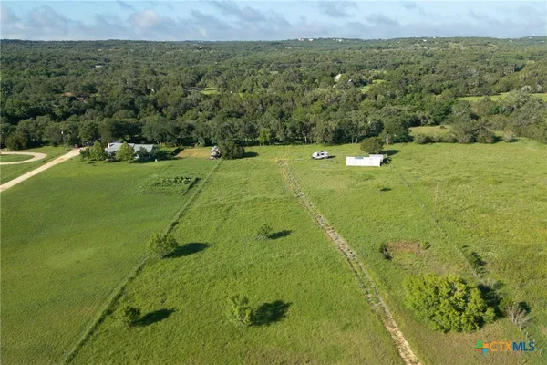 $409,000 | 3411 Mail Rte Road, Fischer, TX 78623