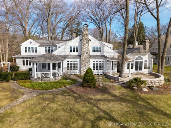 $3,950,000 | 714 North Shore Drive, Holland, MI 49424
