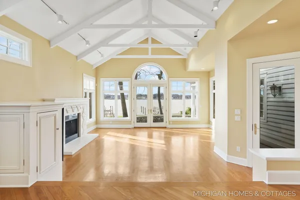 $3,950,000 | 714 North Shore Drive, Holland, MI 49424