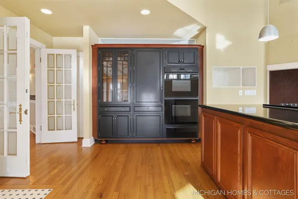 $3,950,000 | 714 North Shore Drive, Holland, MI 49424