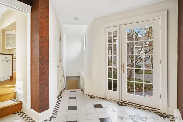 $3,950,000 | 714 North Shore Drive, Holland, MI 49424