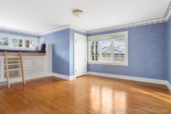 $3,950,000 | 714 North Shore Drive, Holland, MI 49424