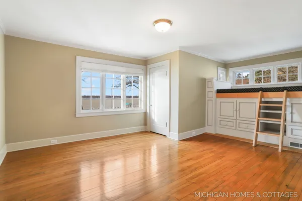 $3,950,000 | 714 North Shore Drive, Holland, MI 49424