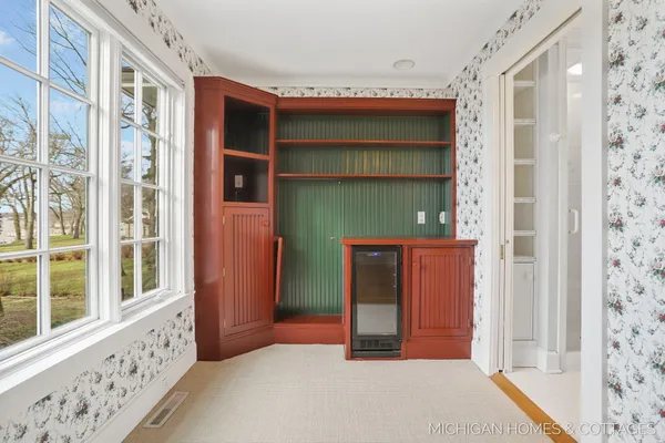 $3,950,000 | 714 North Shore Drive, Holland, MI 49424