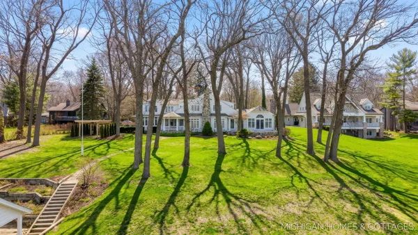 $3,950,000 | 714 North Shore Drive, Holland, MI 49424