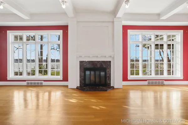 $3,950,000 | 714 North Shore Drive, Holland, MI 49424