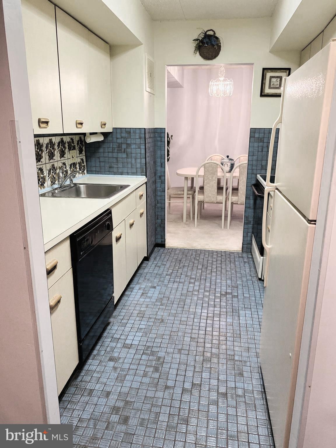 700 Avondale Road, Unit 4F Wallingford, PA 19086 - Photo 16 of 25