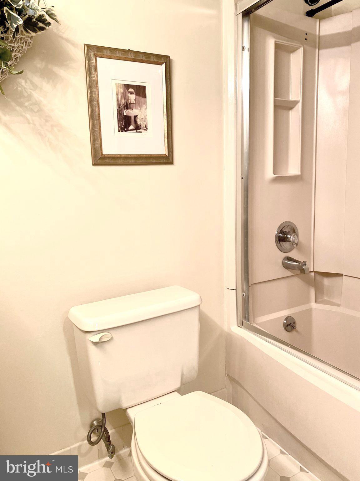 700 Avondale Road, Unit 4F Wallingford, PA 19086 - Photo 19 of 25