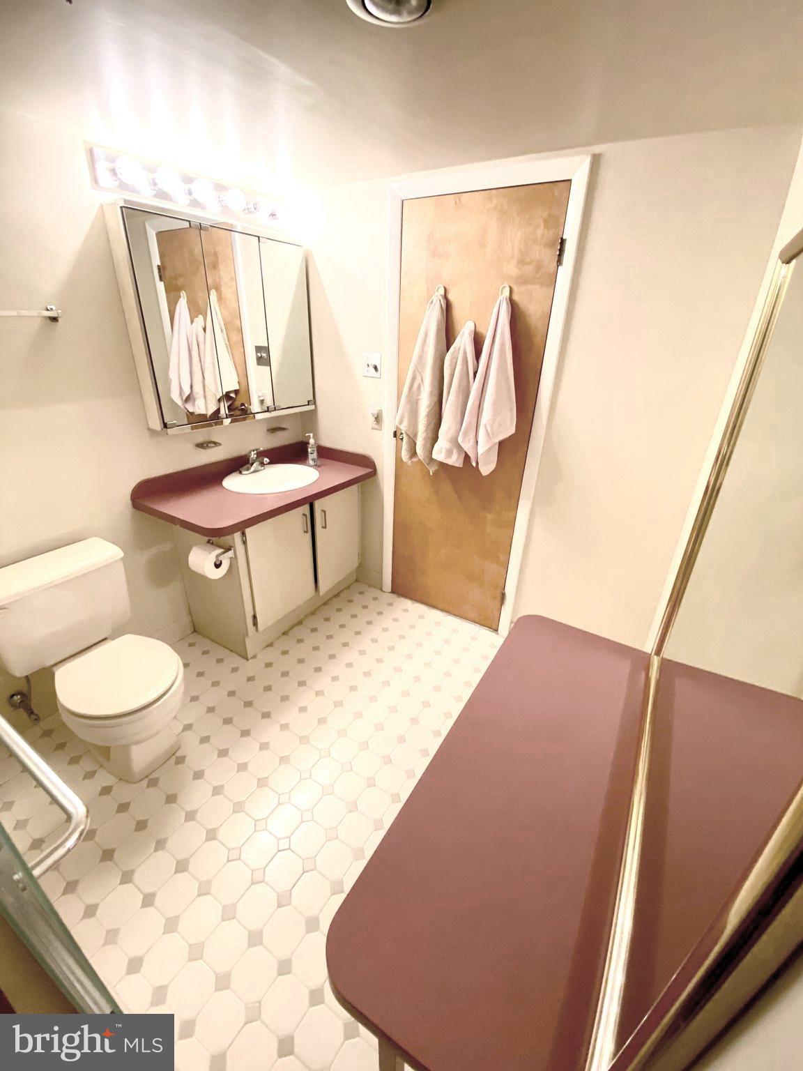 700 Avondale Road, Unit 4F Wallingford, PA 19086 - Photo 23 of 25