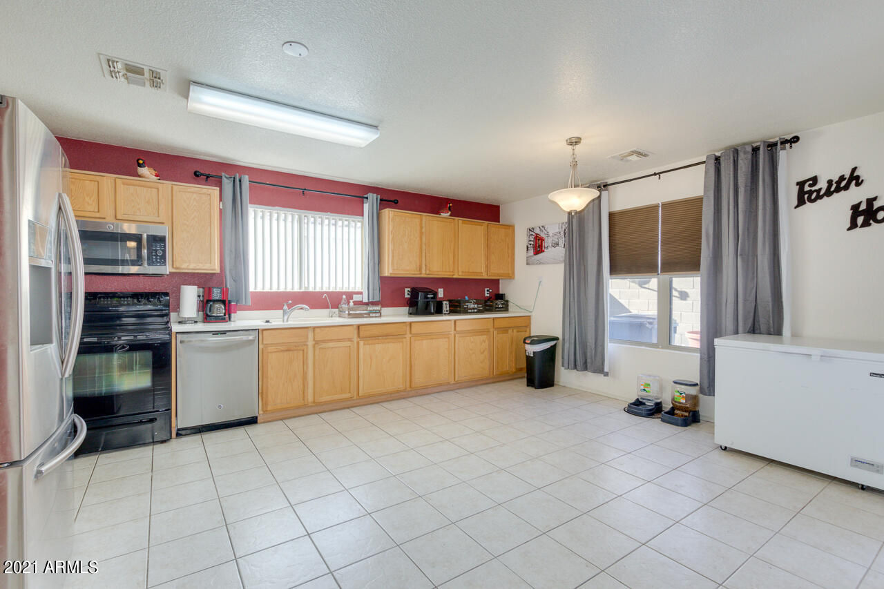 3329 South Conestoga Road Apache Junction, AZ 85119 - Photo 8 of 30 08-Conestoga