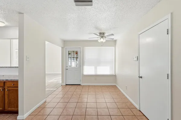 $2,100 | 1234 Roan Drive, Lancaster, TX 75134