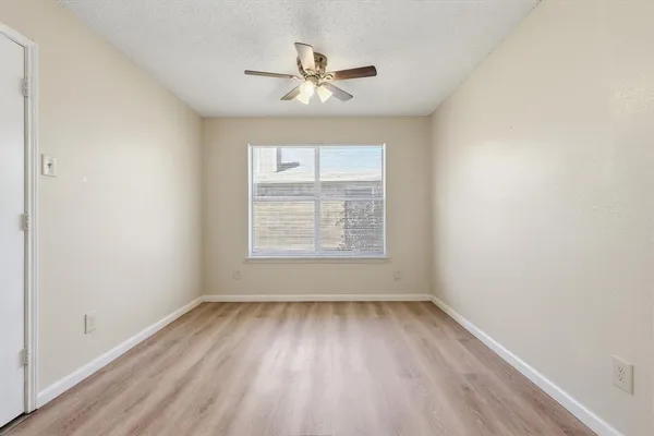 $2,100 | 1234 Roan Drive, Lancaster, TX 75134