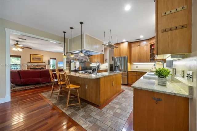 $988,910 | 37810 Boyd, Myakka City, FL 34251