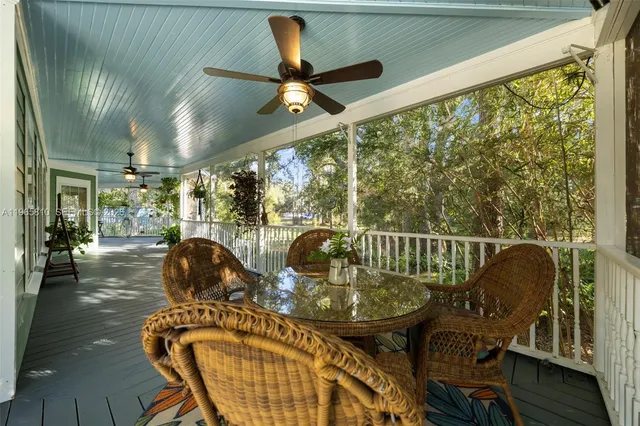 $988,910 | 37810 Boyd, Myakka City, FL 34251