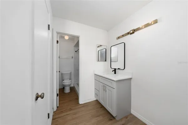 $1,700 | 126 Dahlia Village Circle, Unit 82, Orlando, FL 32807