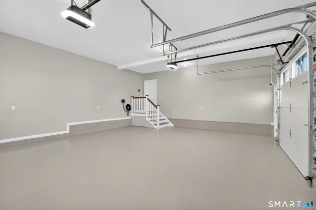 $1,400,000 | 2 Berberis Drive, Old Lyme, CT 06371