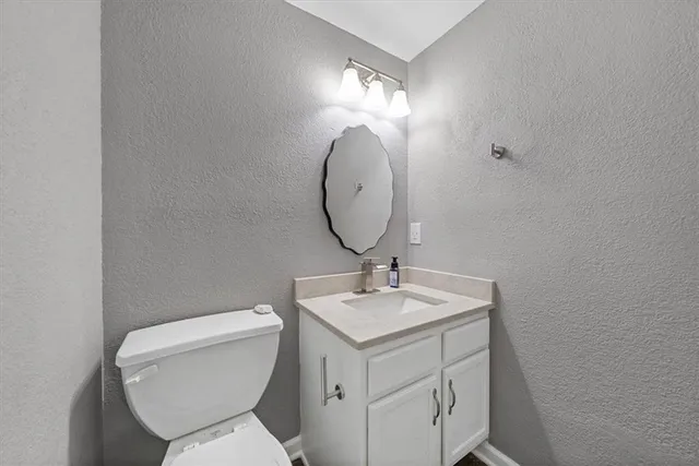 $295,000 | 2608 North 46th Terrace, Kansas City, KS 66104