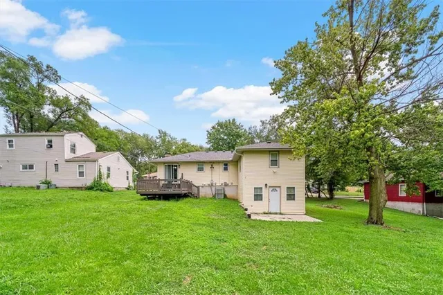 $295,000 | 2608 North 46th Terrace, Kansas City, KS 66104