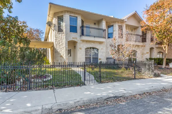 $554,000 | 444 Herff Street, Boerne, TX 78006