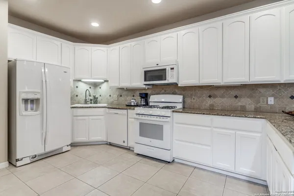 $554,000 | 444 Herff Street, Boerne, TX 78006