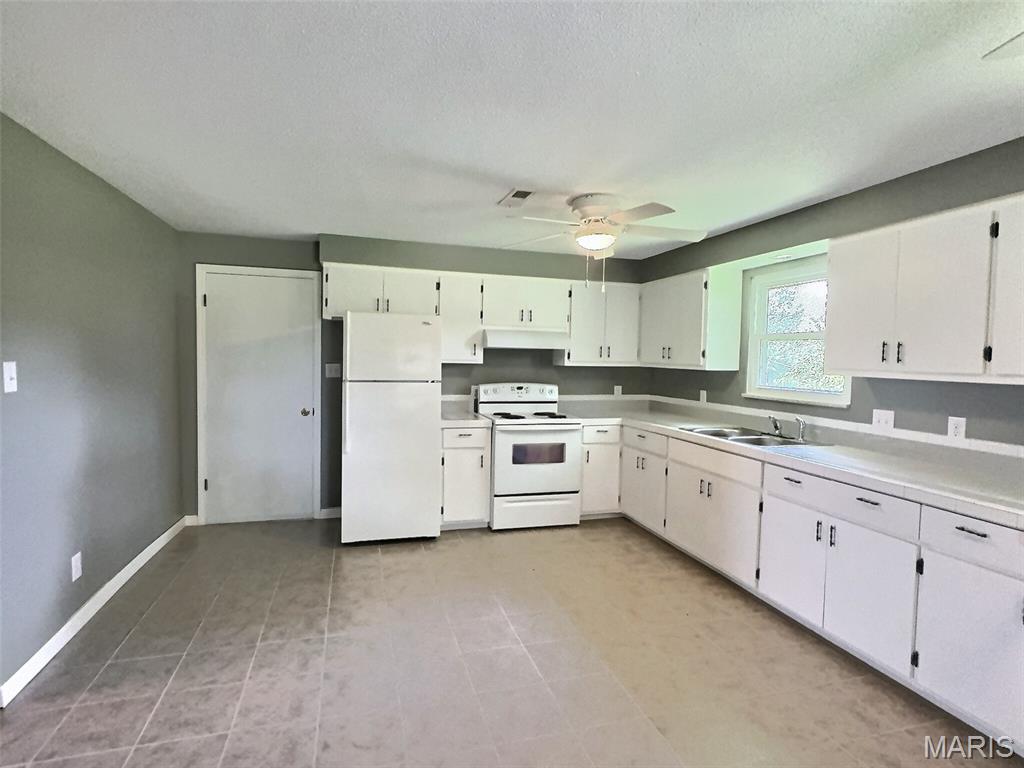 6640 Highway 61 Jackson, MO 63755 - Photo 26 of 38