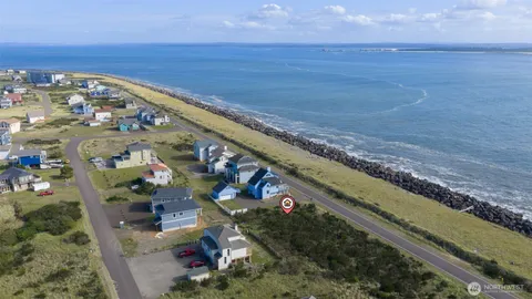 a view of outdoor space and city view