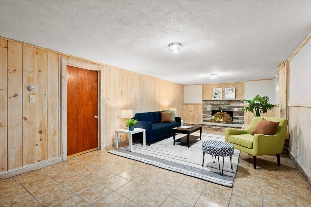 8 Mohawk Road Arlington, MA 02474 - Photo 18 of 25