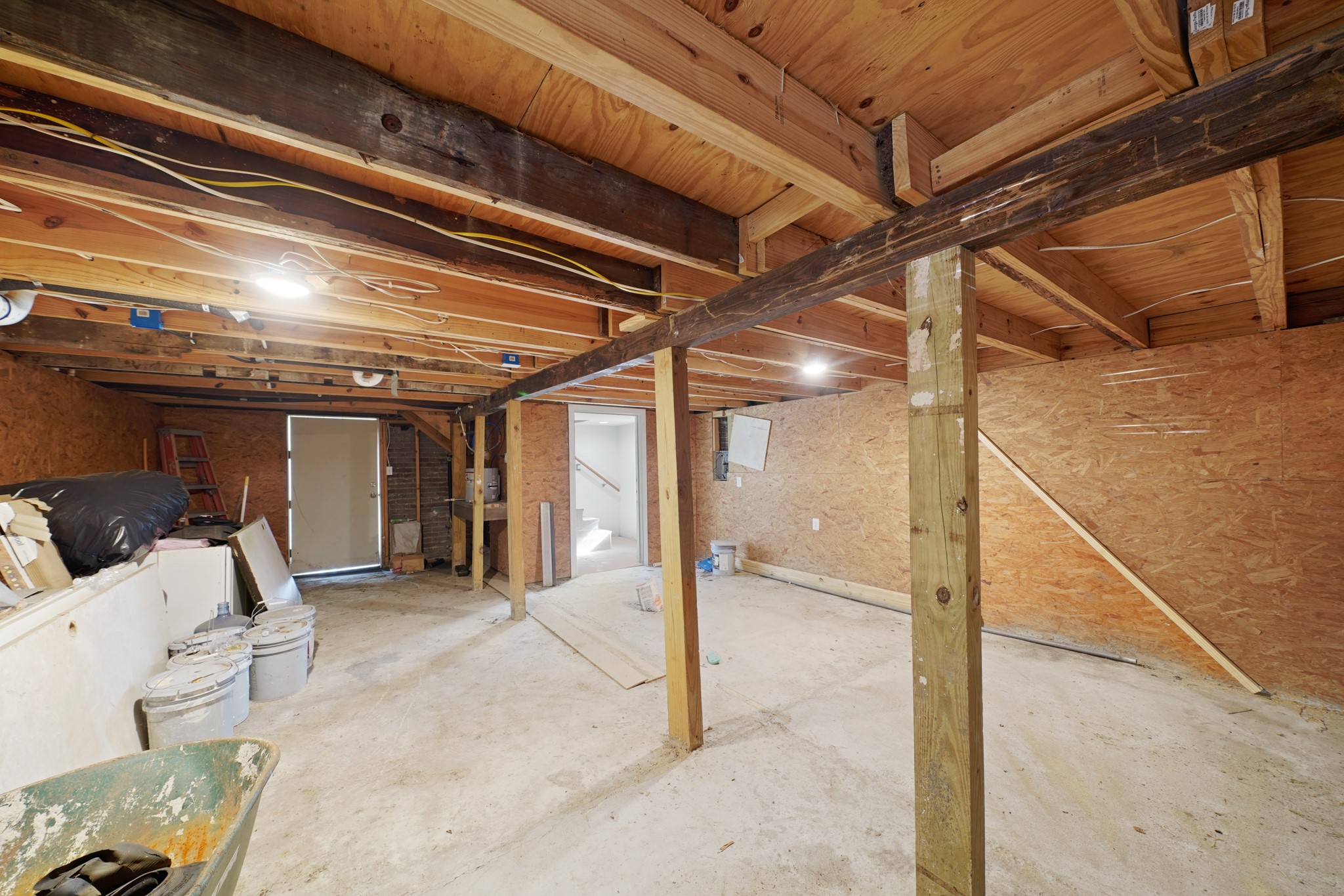 5307 Crane Street Houston, TX 77026 - Photo 13 of 41 a view of a room with gym equipment