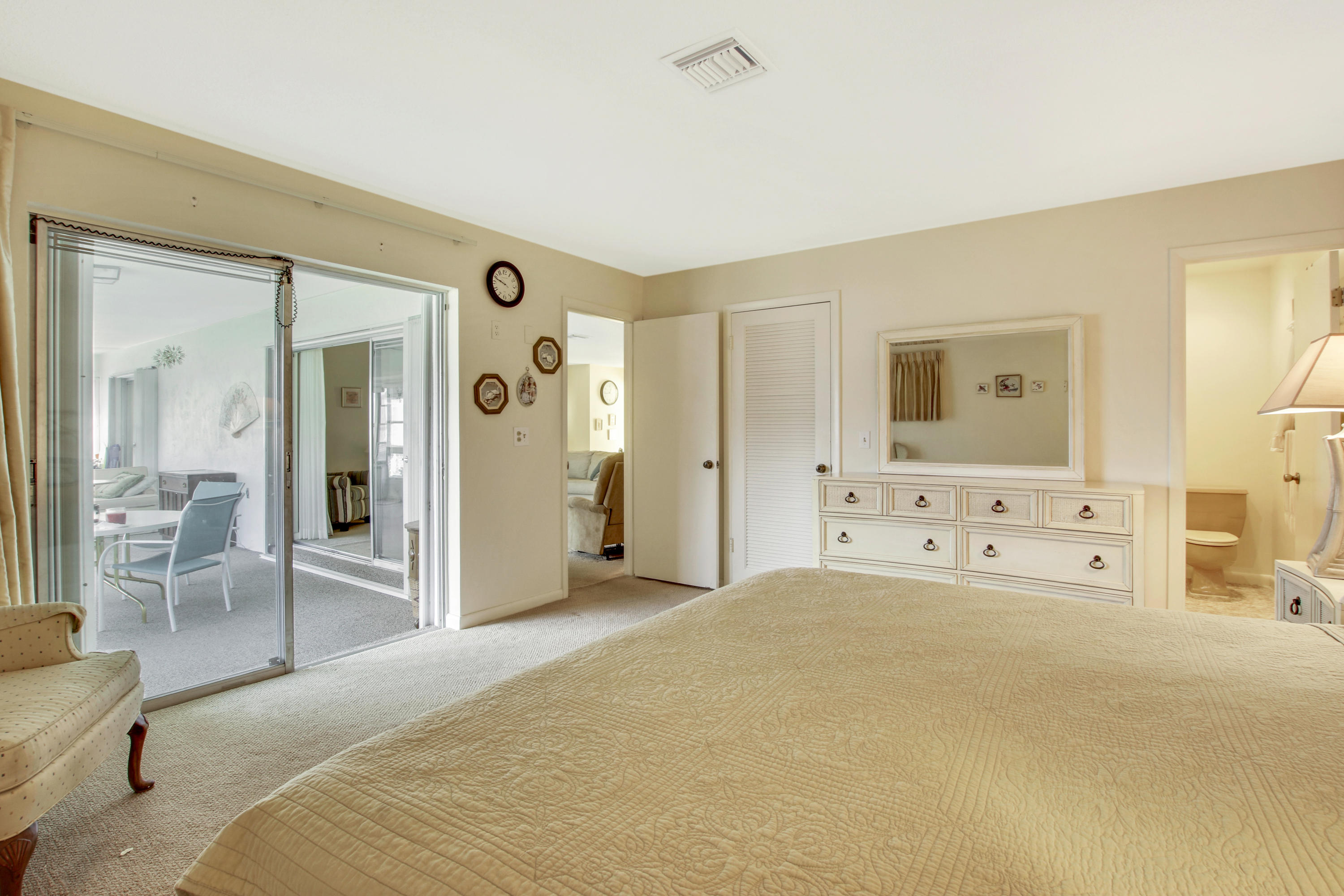 106 Periwinkle Drive Hypoluxo, FL 33462 - Photo 15 of 20 House1-7