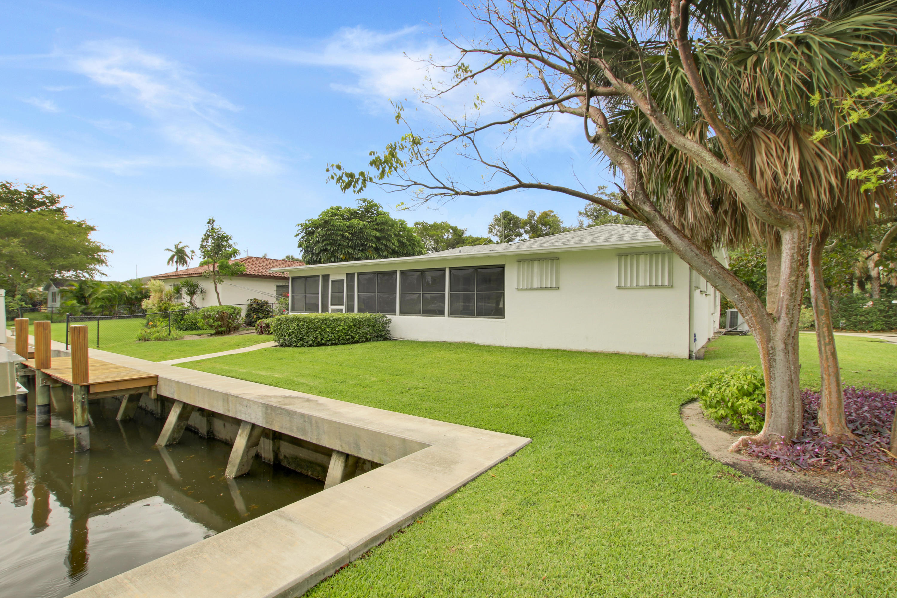 106 Periwinkle Drive Hypoluxo, FL 33462 - Photo 18 of 20 House1-21