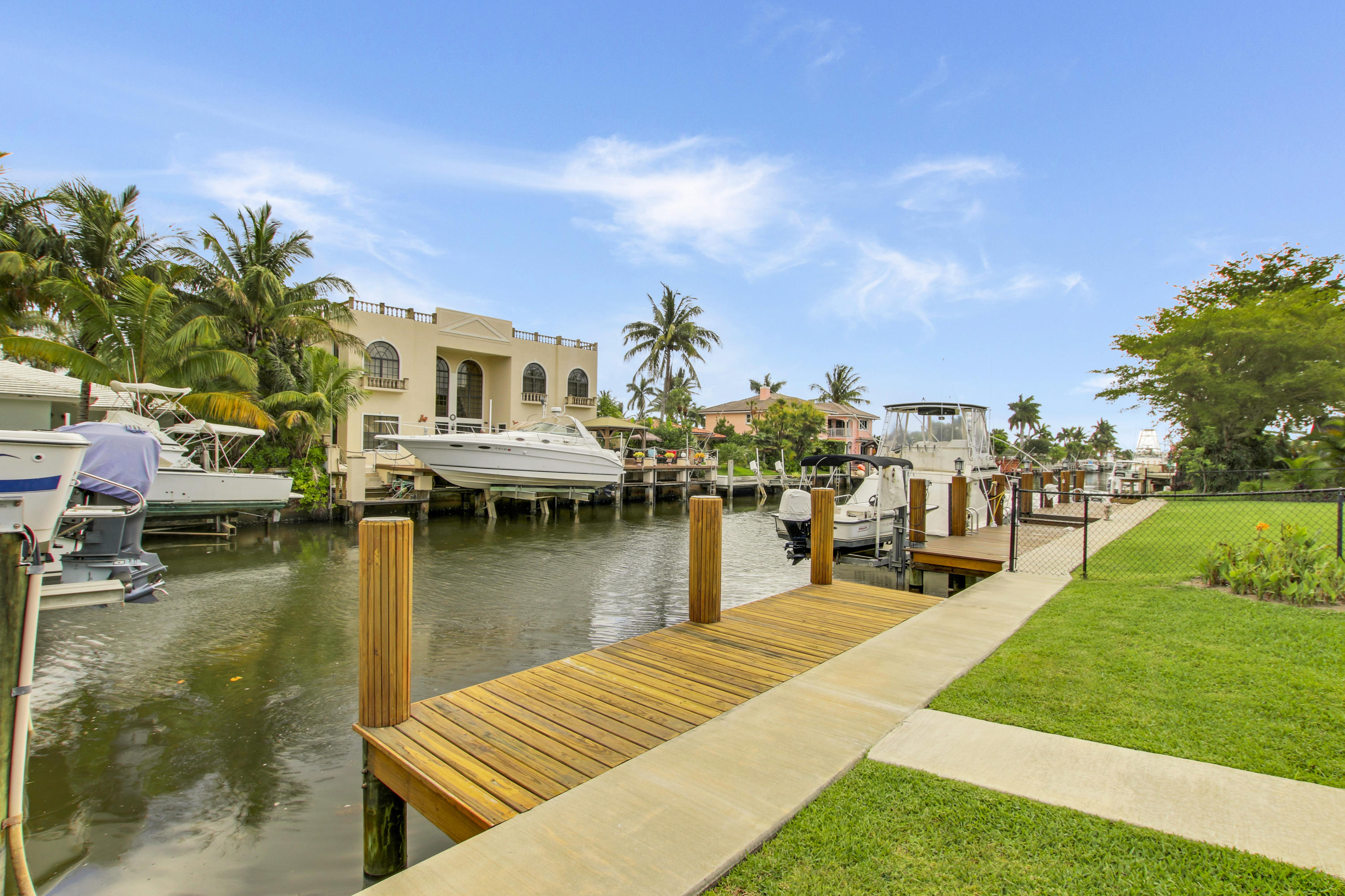 106 Periwinkle Drive Hypoluxo, FL 33462 - Photo 19 of 20 House1-22
