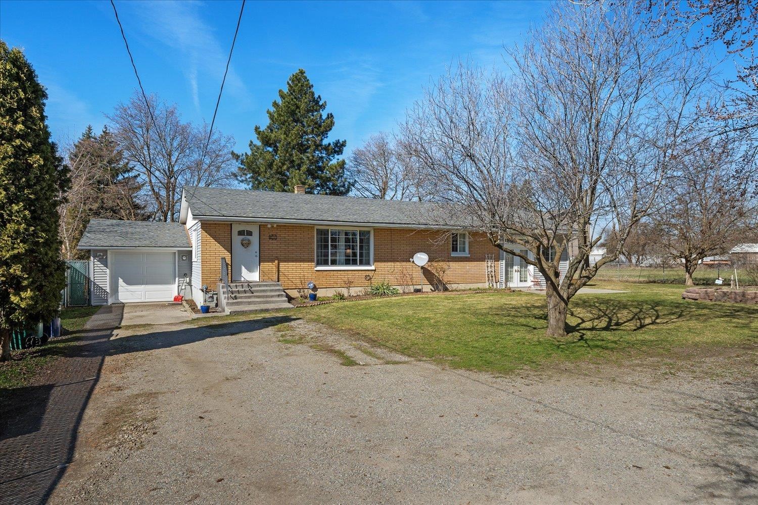 107 1/2 North Bowdish Road Spokane Valley, WA 99206 - Photo 2 of 38 Gallery Image 2