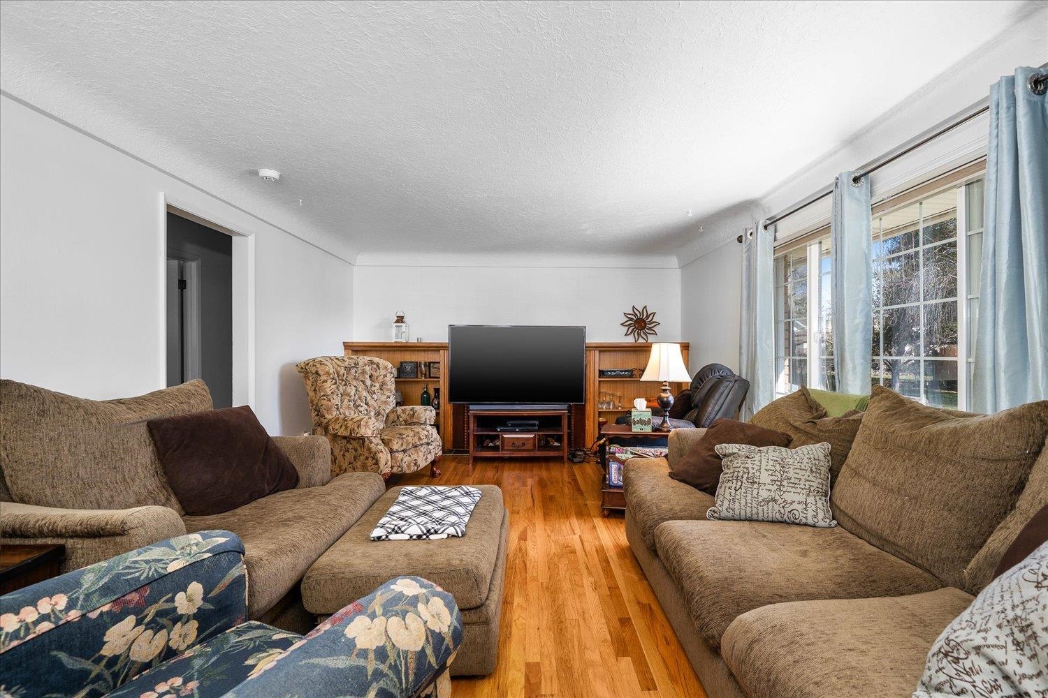 107 1/2 North Bowdish Road Spokane Valley, WA 99206 - Photo 9 of 38 Gallery Image 9