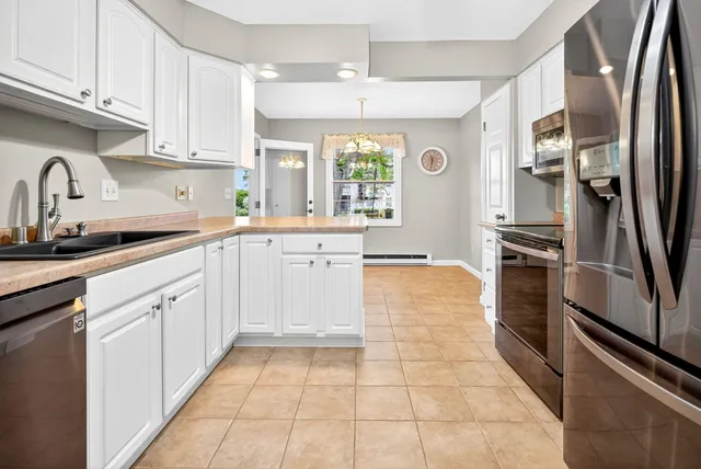 $195,000 | 2324 Wisconsin Street, Oshkosh, WI 54901