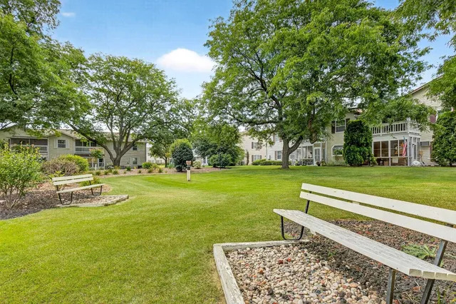 $195,000 | 2324 Wisconsin Street, Oshkosh, WI 54901