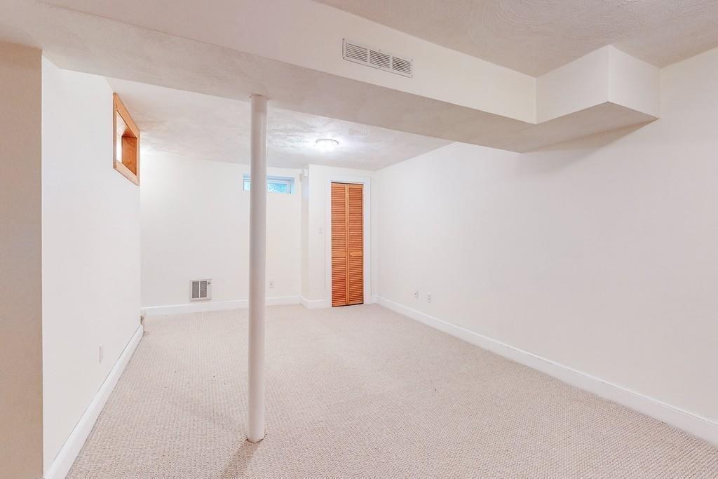 16 Sycamore Road Melrose, MA 02176 - Photo 17 of 23 Gallery Image 17