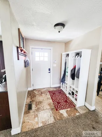 $430,000 | 1524 North 600 East, Shelley, ID 83274