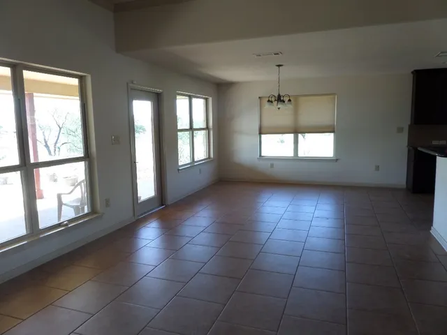 $1,250,000 | 8740 West W Highway, Llano, TX 78643