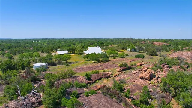 $1,250,000 | 8740 West W Highway, Llano, TX 78643